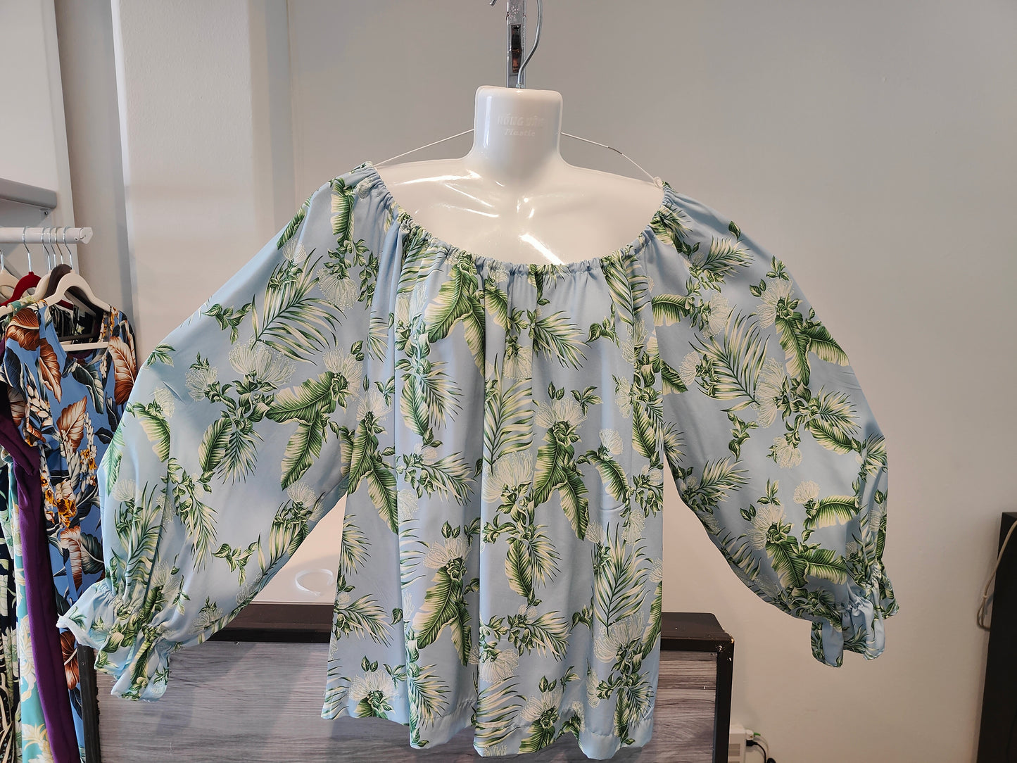 Lady Blouse - Ruffle Long Sleeve