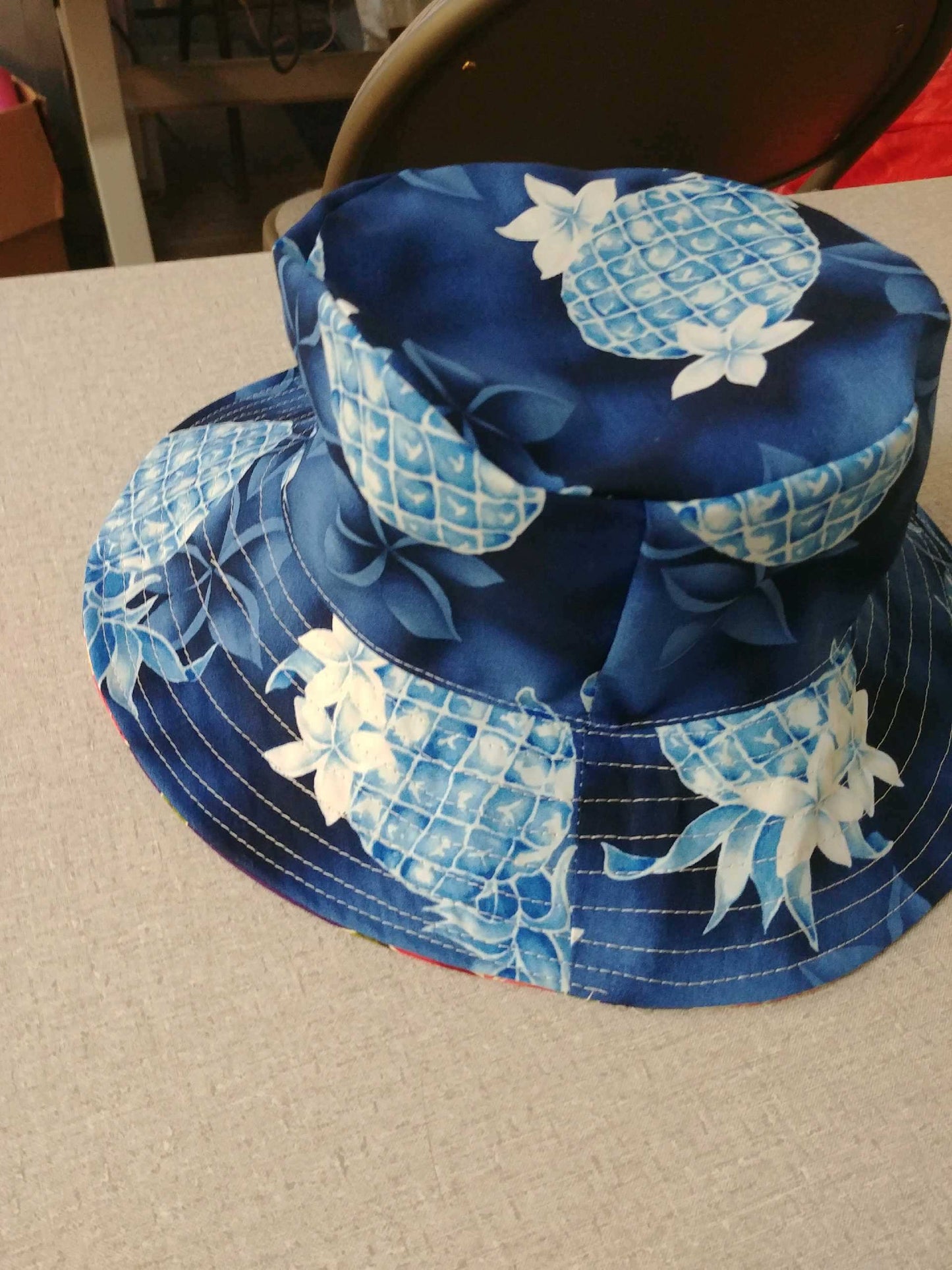 MISC1004 - Aloha Round Hat